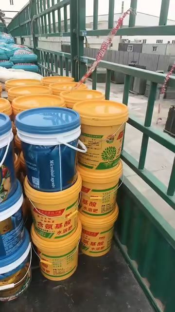 水溶肥搭配有机肥发一车，有需要的老板联系我